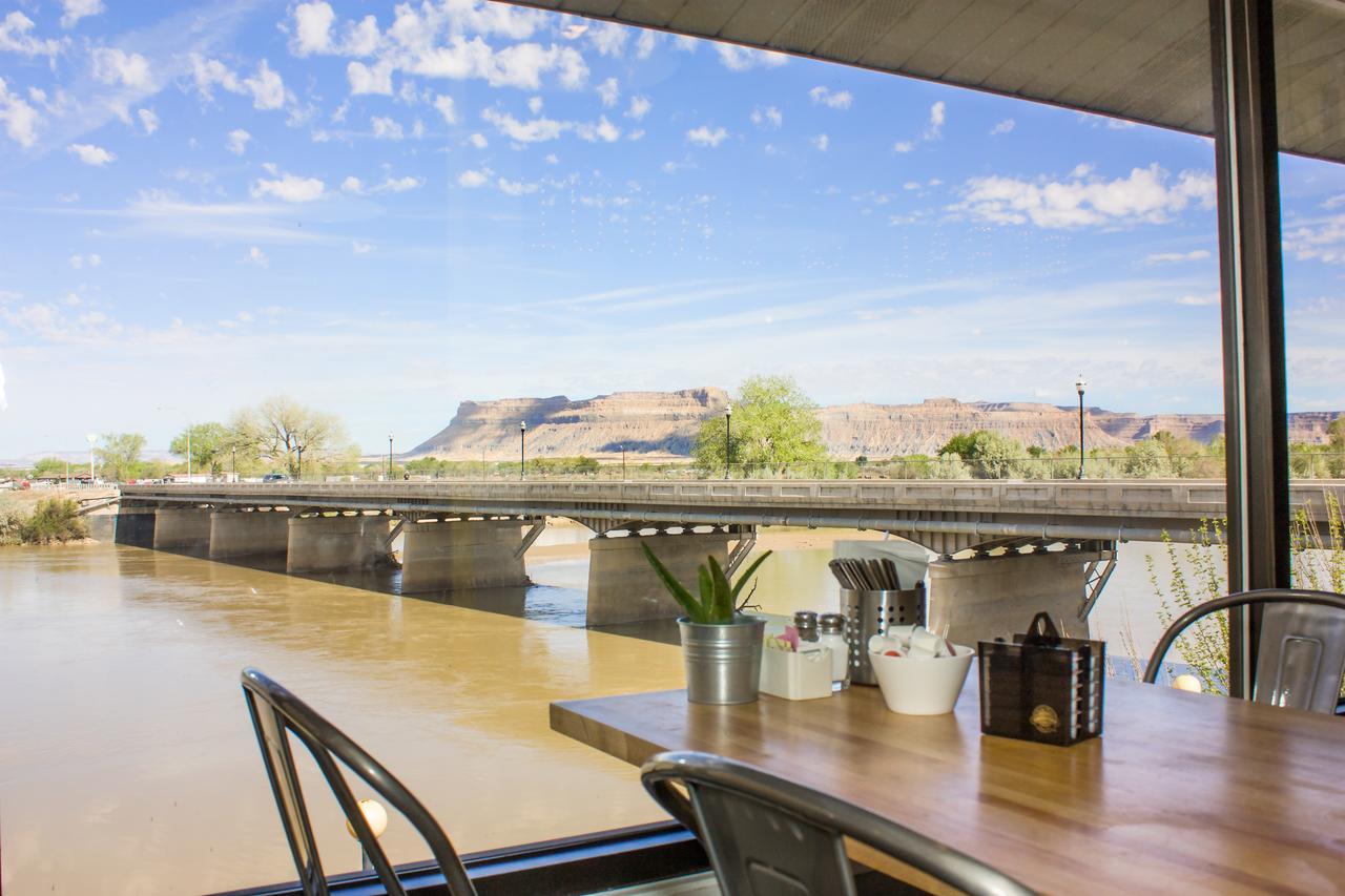 Skyfall Guestrooms Green River Luaran gambar