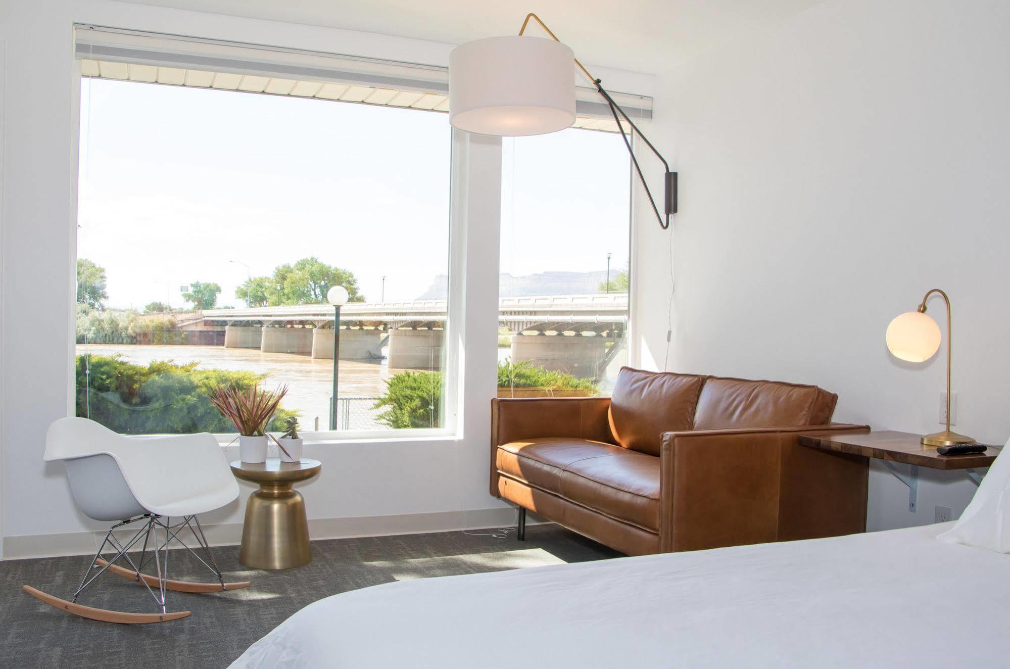 Skyfall Guestrooms Green River Luaran gambar