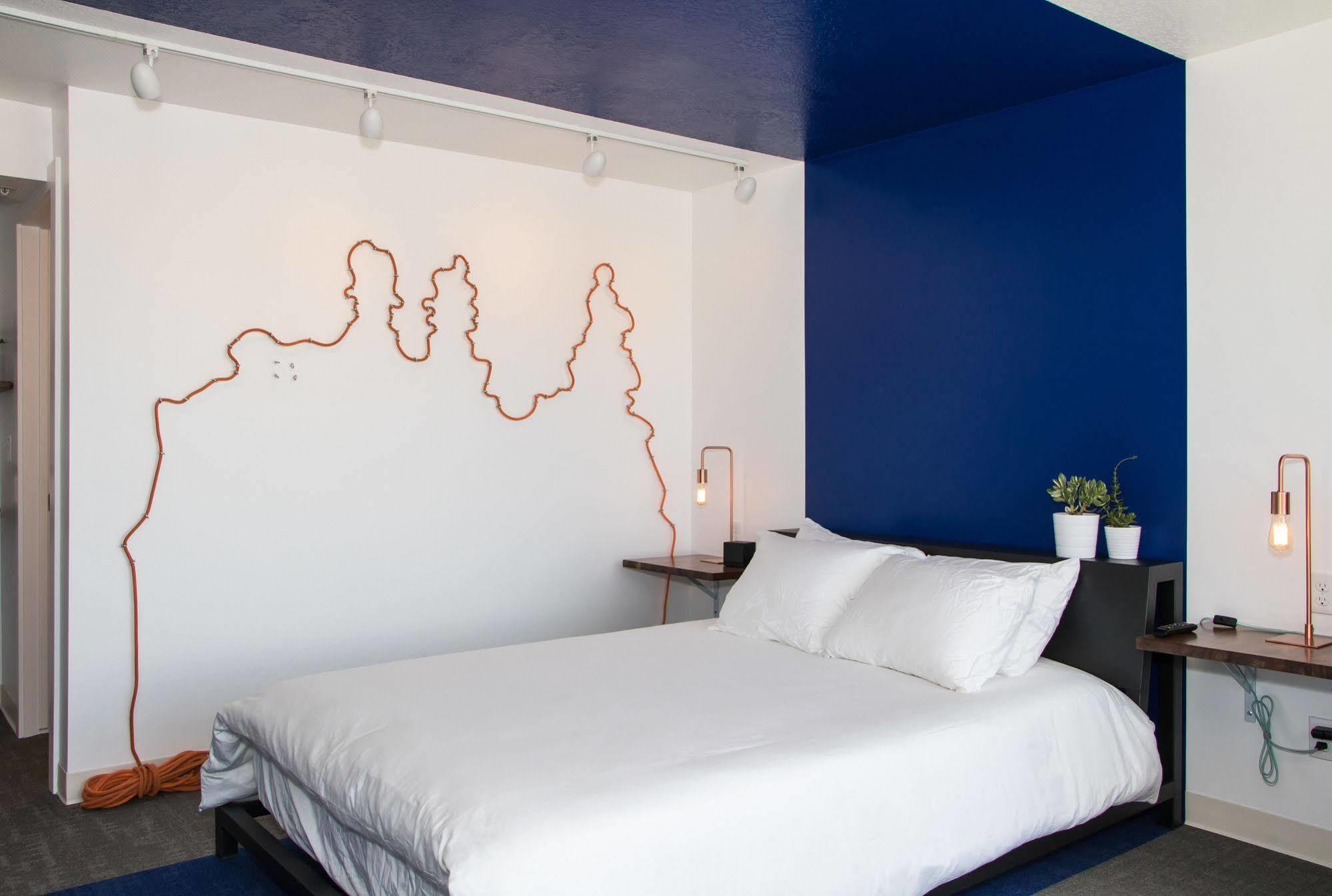 Skyfall Guestrooms Green River Luaran gambar
